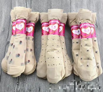 Пролетно-летни дамски тънък жакард чорапи с шарките на лебед и цветен модел, красиви вълнообразни точка, чорапи за момичета, Opp Опаковка, 30 двойки/лот