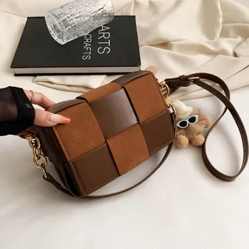 Дамски чанта през рамо, малка квадратна чанта, модни и ежедневни проста тканая чанта ръчна изработка с едно рамо
