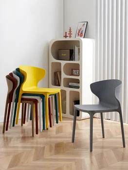 Модерен минималистичен стол за хранене, скандинавски домашен стол пластмасов стол за почивка, дебели стол за възрастни с облегалка, офис стол
